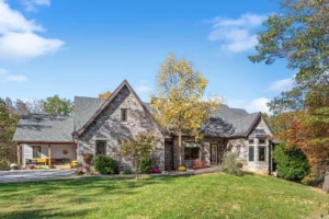 Front of House - Crazy Horse Ridge